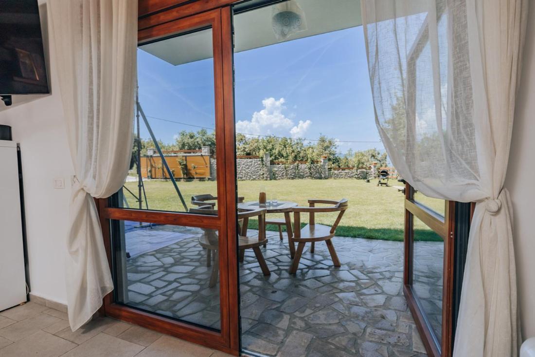 Villa Principium With Infinity Edge Pool&Hot Tub Kotor Eksteriør bilde