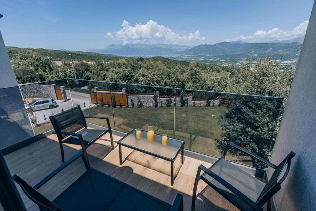 Villa Principium With Infinity Edge Pool&Hot Tub Kotor Eksteriør bilde